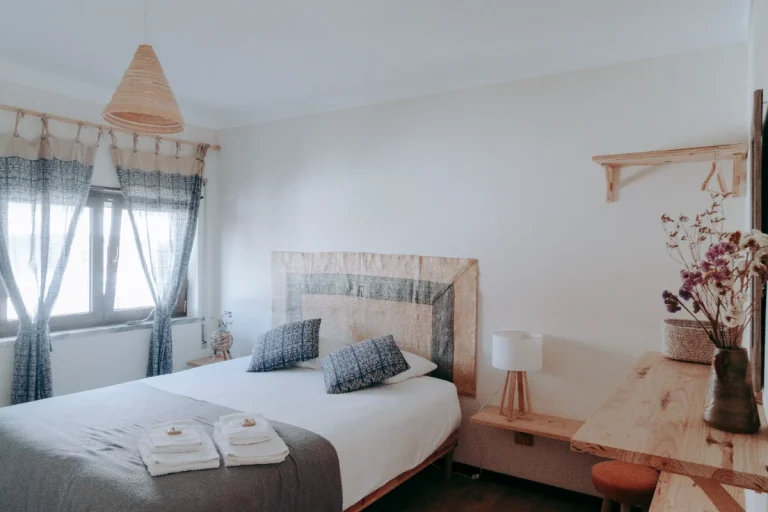 Double room with queen bed at ondina guest house